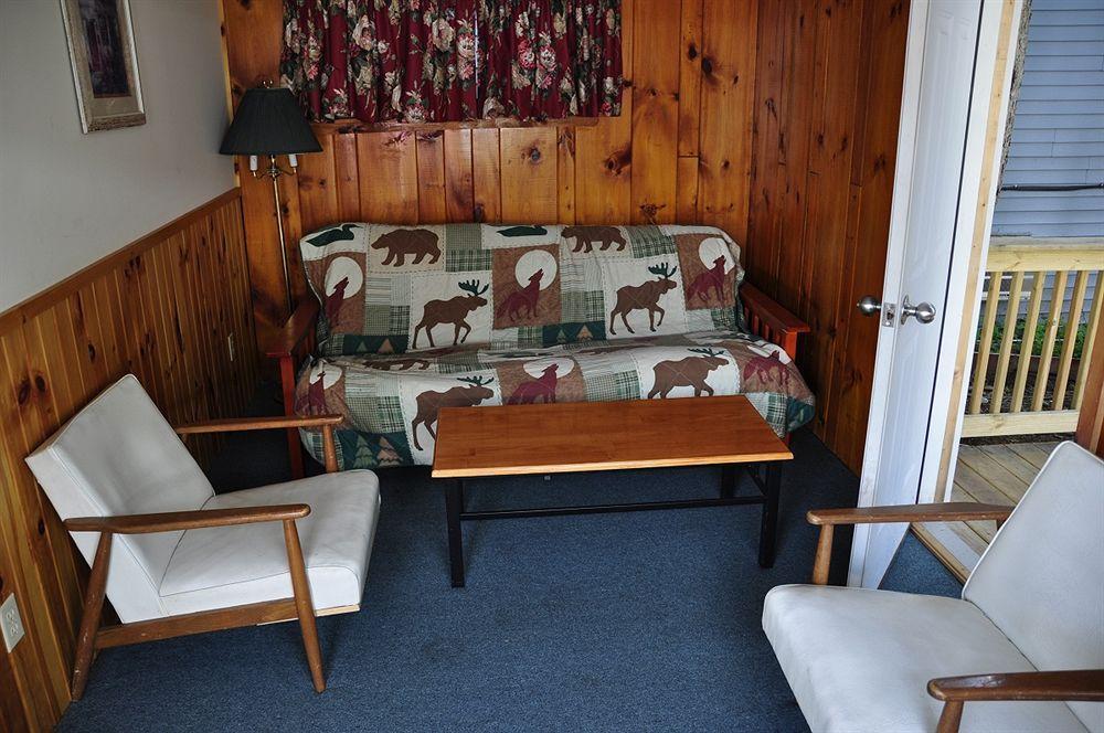 O'Sullivan'S Motel Lac George Extérieur photo